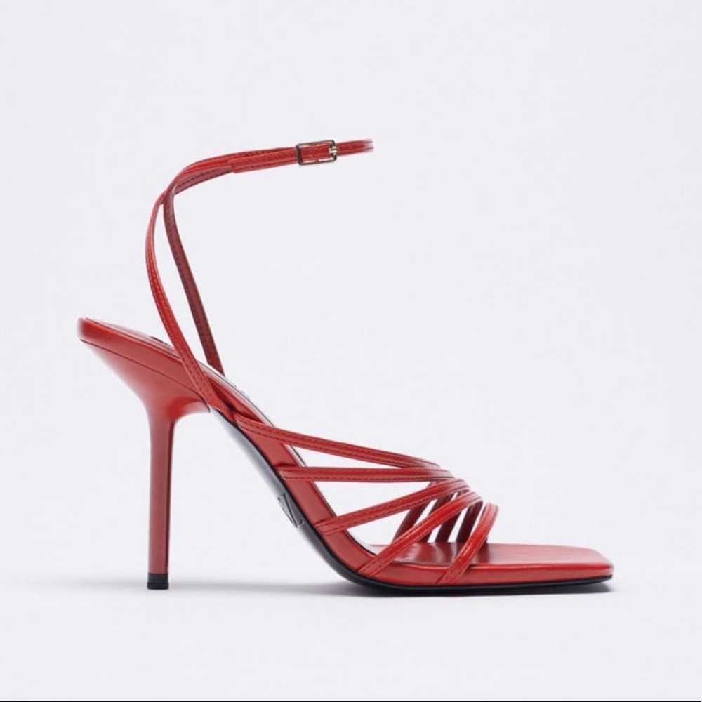 NWT✨ ZARA Red Strappy Heels - 6